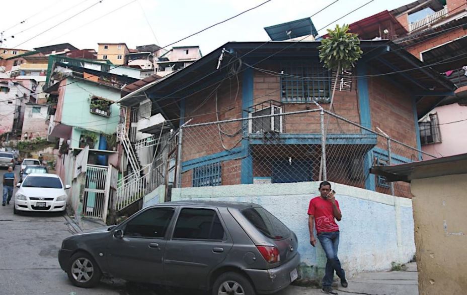 Egy „Barrio Adentro” egészségügyi állomás a caracasi 5 March önkormányzatban