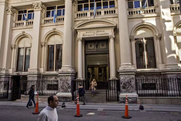 Az argentin központi bank, a Banco Central de la República Argentina látképe