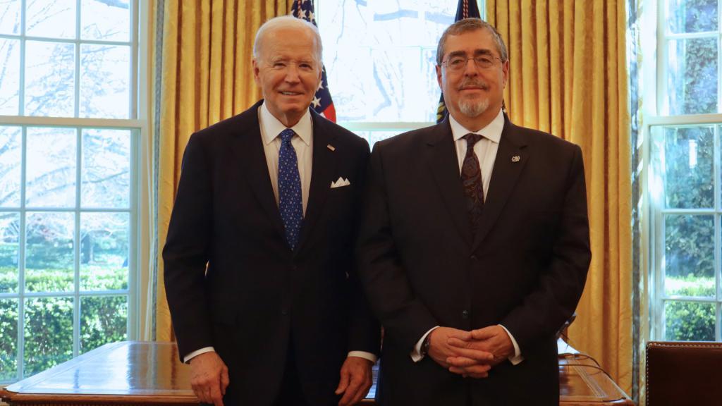 Bernardo Arévalo guatemalai elnök Joseph Biden amerikai elnökkel