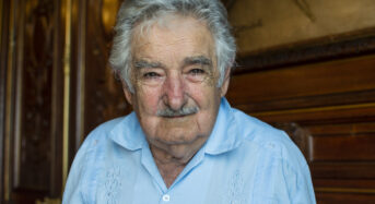 Mujica exelnöknek nyelőcsőrákja van