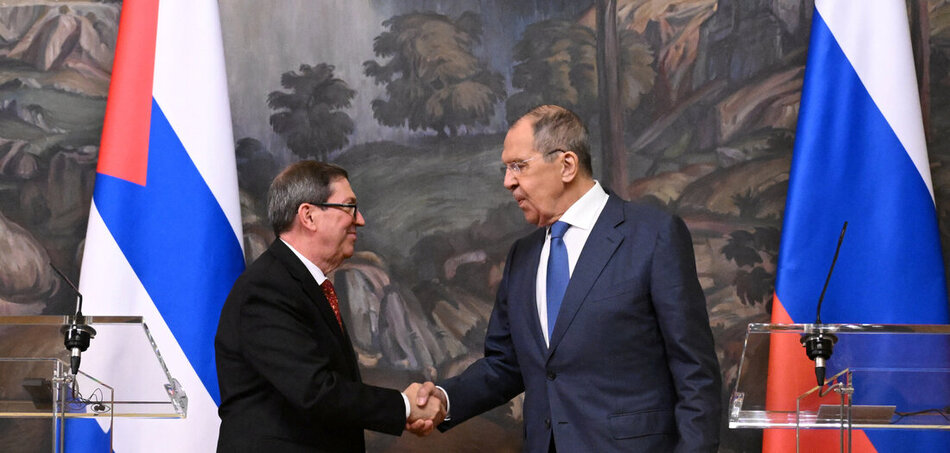 Bruno Rodriguez kubai külügyminiszter és kollégája, Szergej Lavrov Moszkvában
