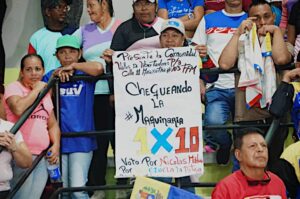 „Chequeando la maquineria 1x10”: PSUV aktivisták Aragua államban