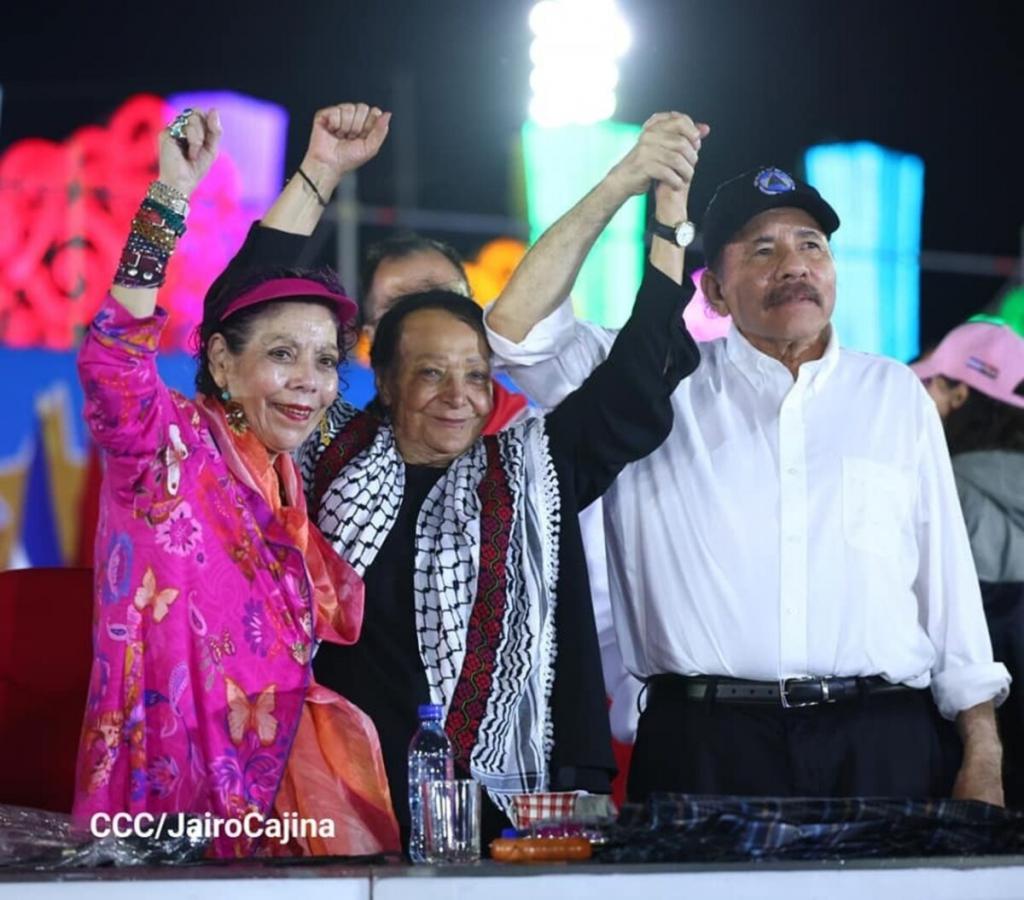 Rosario Murillo alelnök, Leila Khaled és Daniel Ortega