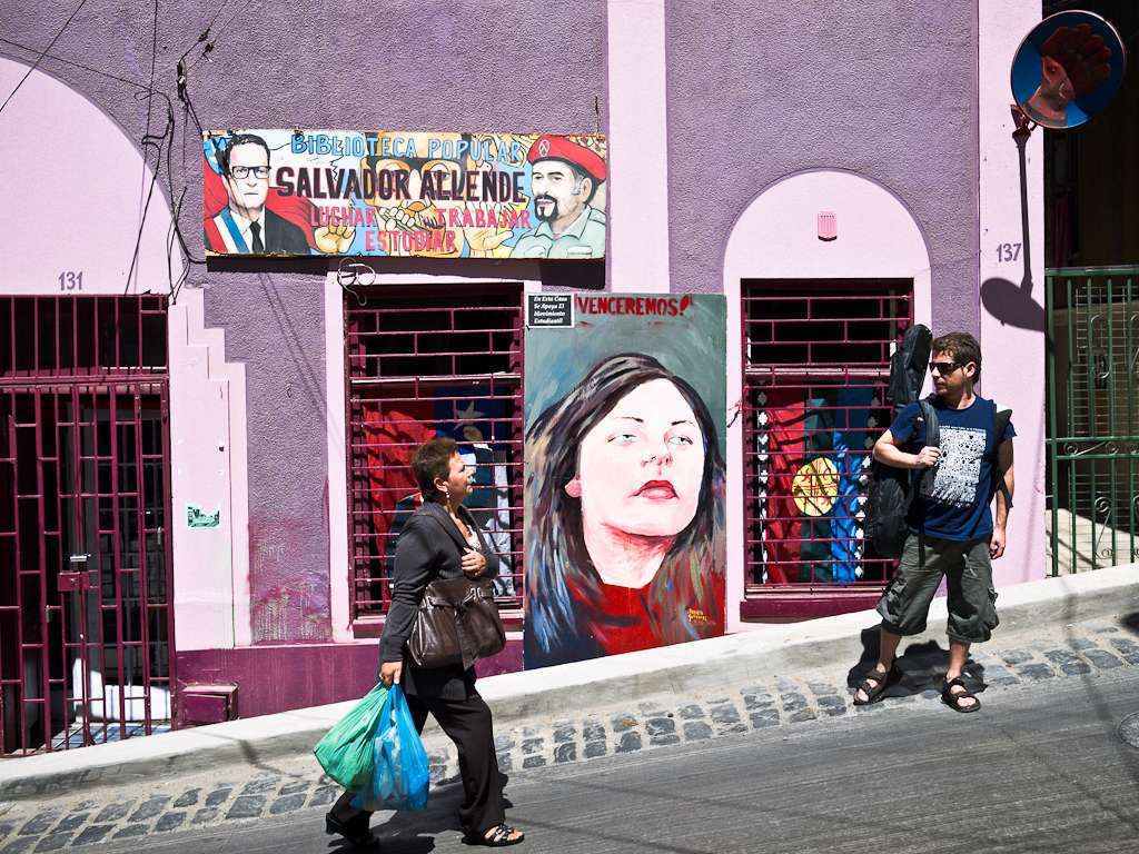 A Biblioteca popular Salvador Allende könyvekkel látja el a környéket