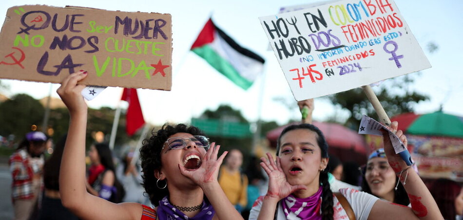 Naponta több mint két nőgyilkosság: tüntetés a nemi alapú erőszak ellen Bogotában