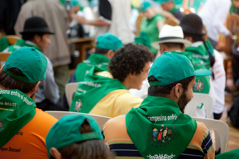 Via Campesina aktivisták egy bolíviai találkozón 2013-ban