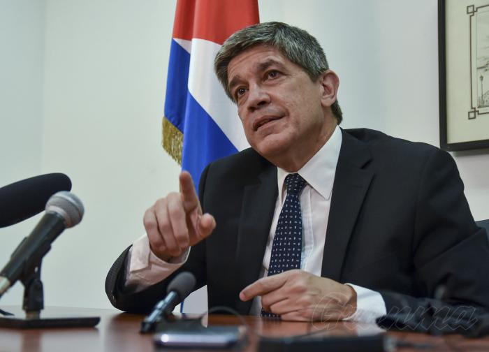 Carlos Fernández de Cossio kubai külügyminiszter-helyettes