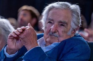 José Mujica, itt a Foro Mundial de Derechos Humanos rendezvényen Buenos Airesben