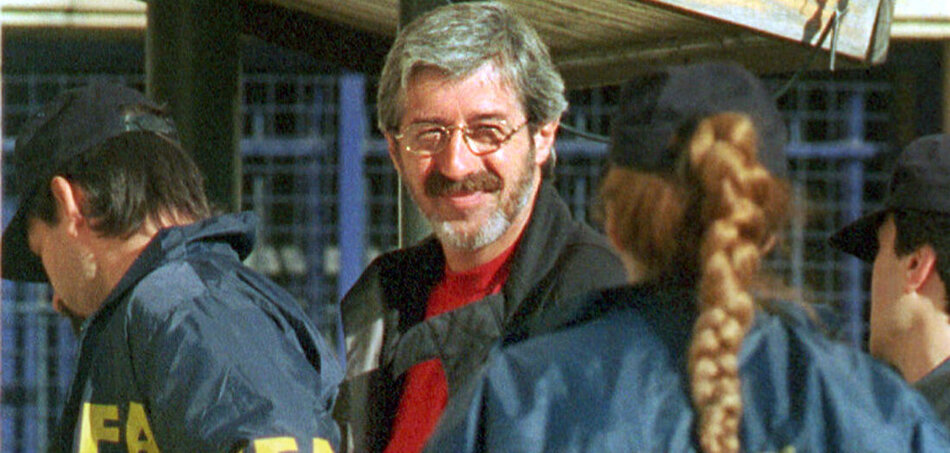 Az első letartóztatás Argentínában már régen történt: Bertulazzit 2002. november 4-én Buenos Airesben vették őrizetbe