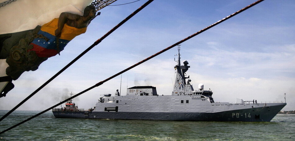 Az USA fenyegetései miatt a venezuelai haditengerészet felveszi a harci állásait az ország partjainál