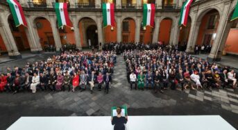 Sheinbaum egy éve Mexikóban: dicséret, viták és csúcsértékek