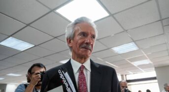 Guatemalában bebörtönzött újságíró díjat kap Meryl Streep színésznőtől