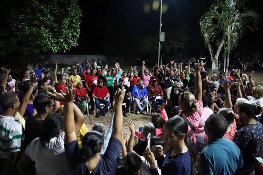 Önkormányzati közgyűlés Venezuelában