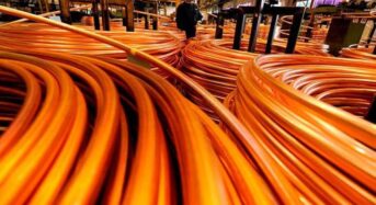 Chile gazdasága fellendülésben, Kast válságról beszél