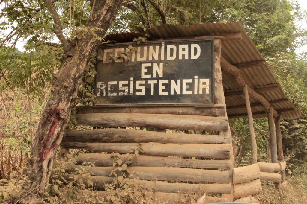 Az érintett megyék közösségei 2012 óta szervezték az ellenállást