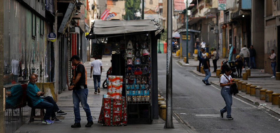 Caracasban feszült nyugalom uralkodik az amerikai támadás után. Az ország messze van a rendszerváltástól