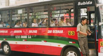 Naponta tíz áldozat: buszsofőrök sztrájkolnak a biztonságért Peruban