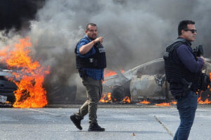 A mexikói drogkartellek fellázadtak: égő autók Zapopanban