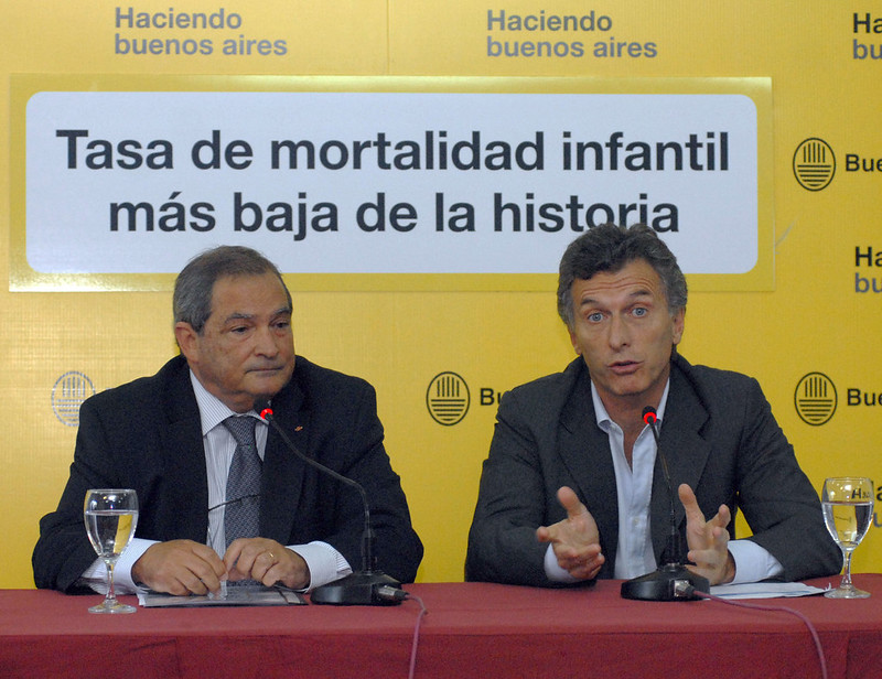 Ez már a múlté: Mauricio Macri, Buenos Aires akkori polgármestere 2011-ben történelmi mélypontra jutott gyermekhalandóságot jelentett be az argentin fővárosban