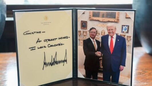 Kolumbia elnöke találkozott Trump-pal a Fehér Házban