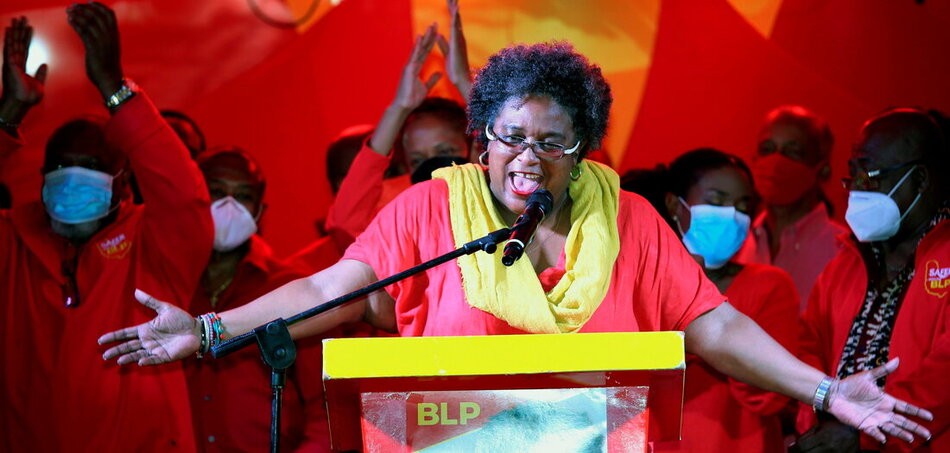 Mottley már 2022-ben is jelentős választási győzelmet ünnepelhetett