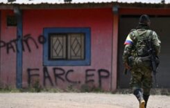 A kábítószer-mítoszok a kolumbiai fegyveres konfliktus történetében