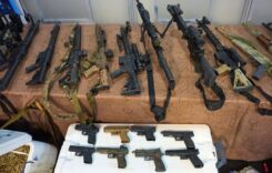 A kontrák visszavágnak: tárgyalások Kuba és az USA között