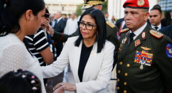 Az USA irányítása alatt: kormányátalakítás Venezuelában