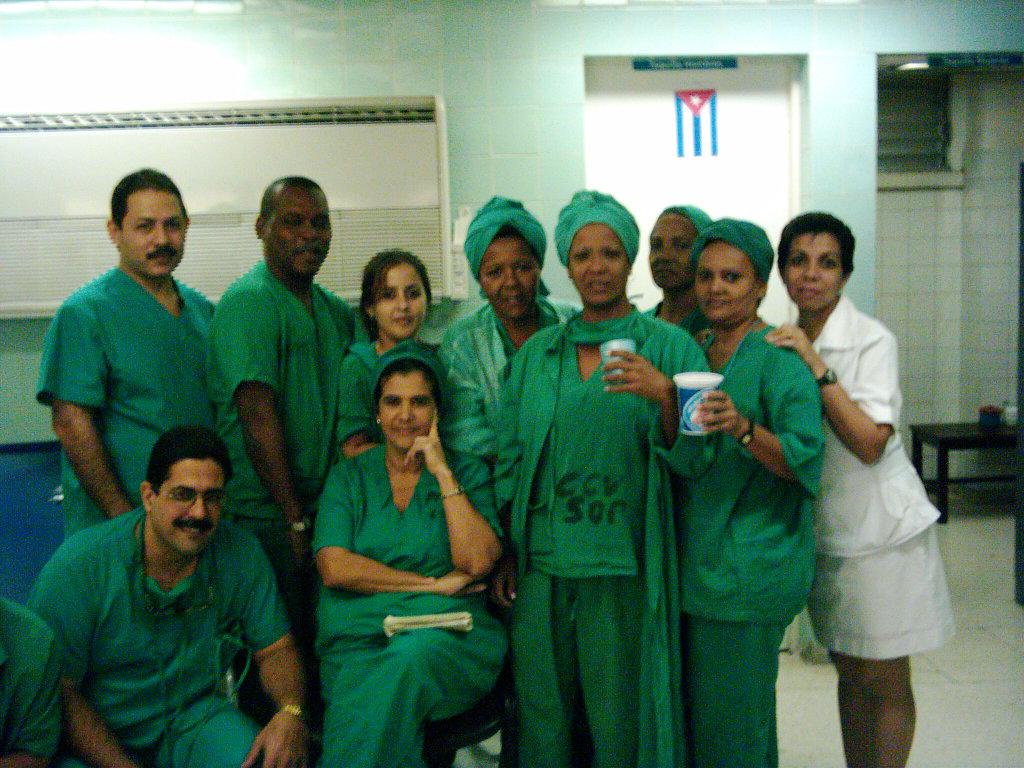 Kubai orvosok világszerte számos országban dolgoznak és életeket mentenek