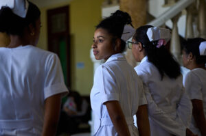 Kubától Jamaicán át Olaszországig a szocialista orvoslás életeket ment