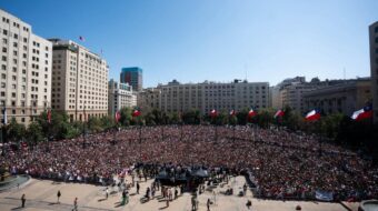 Támogatói Chilében búcsúznak a leköszönő Boric elnöktől