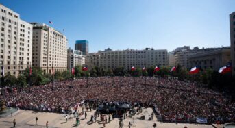 Támogatói Chilében búcsúznak a leköszönő Boric elnöktől