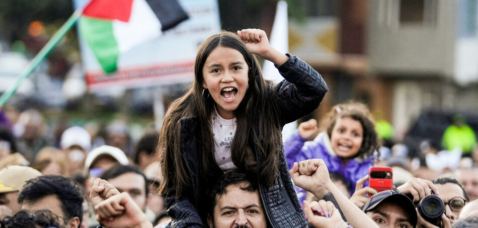 A Quilcué–Cepeda páros mögött állnak: a Pacto Histórico választási rendezvénye március 21-én Bogotában