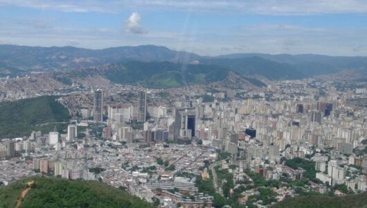 A venezuelai jobboldali ellenzék új választásokat követel