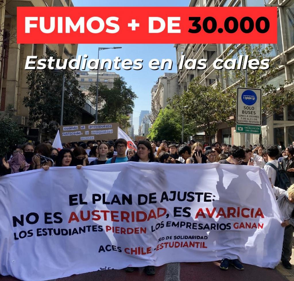 A szervezők szerint csütörtökön több mint 30 000 résztvevő volt jelen