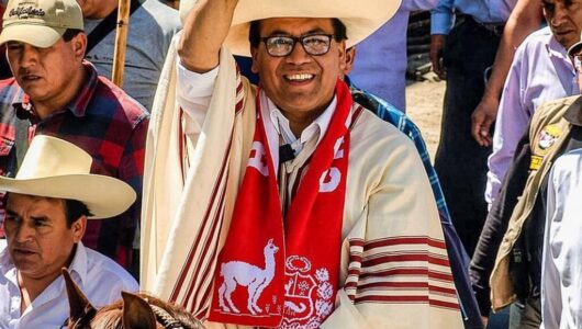 A baloldali elnökjelölt mozgósítja Peru vidéki lakosságát