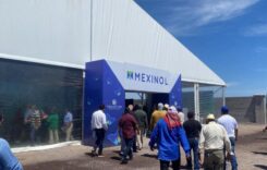 Bennszülöttek megrohamozták a mexikói metanolgyár alapkőletételét