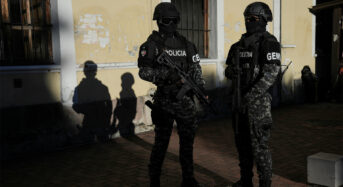 Felfordulás Ecuadorban