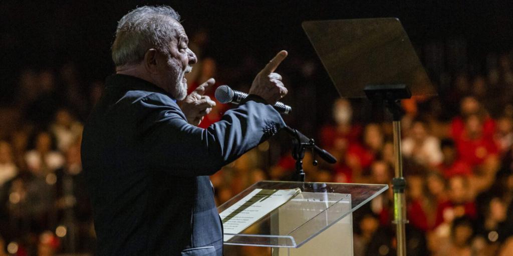 Lula máris a választási kampány közepén jár