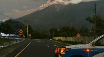 Guatemala a legmagasabb, vörös riasztási szintet hirdette ki a tűzvulkán kitörése után
