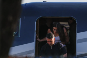 Flavio Bolsonaro érkezése az Opa-locka repülőtérre